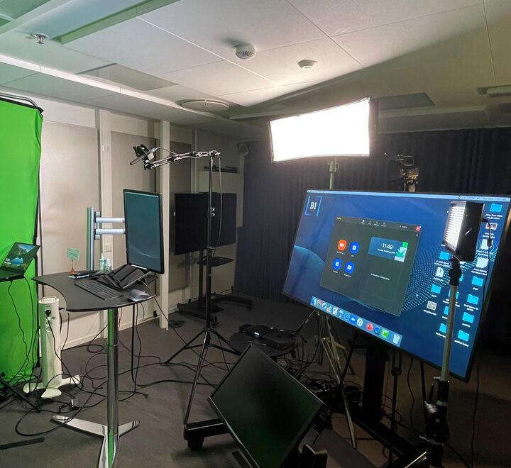 Studio 