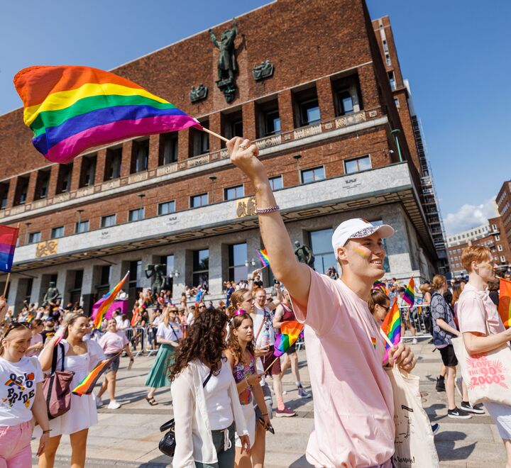 Pride-paraden 2023 fra folkemengden