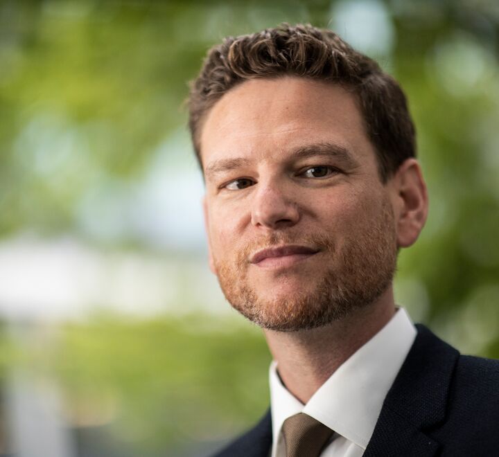 Alexander Buhmann