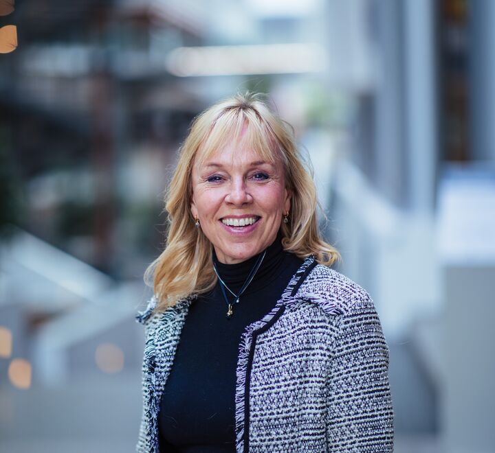 Professor Heidi Wiig