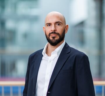 Profile picture of Carlos Velasco