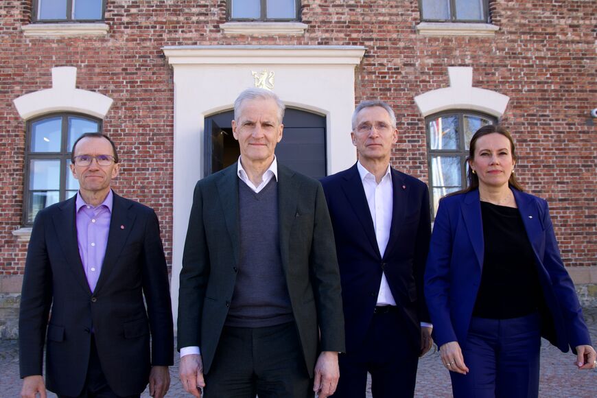 Statsminister Jonas Gahr Støre, finansminister Jens Stoltenberg, utenriksminister Espen Barth Eide og fiskeri- og havminister Marianne Næss
