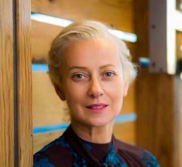 Lorna Ross