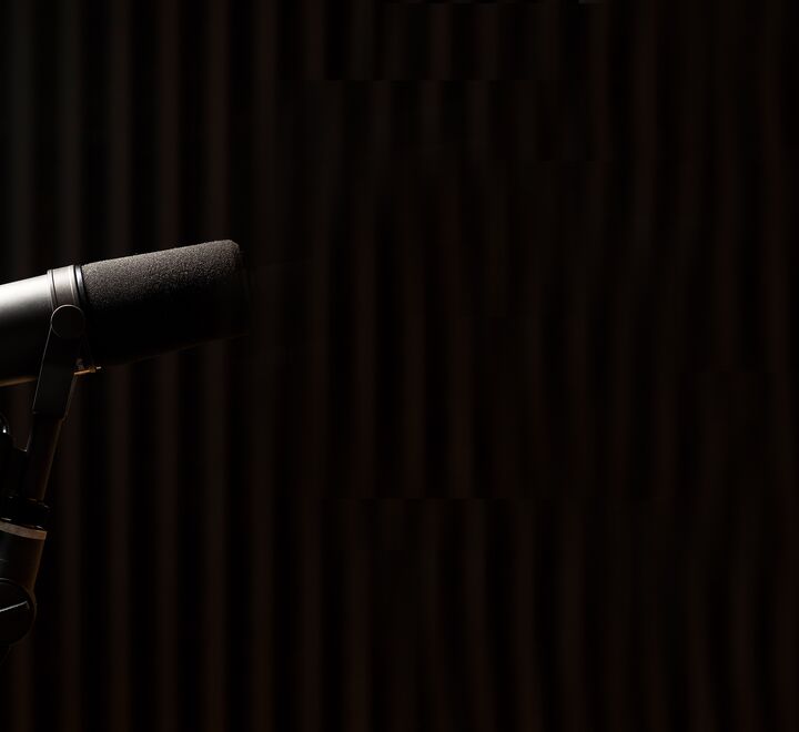 Microphone