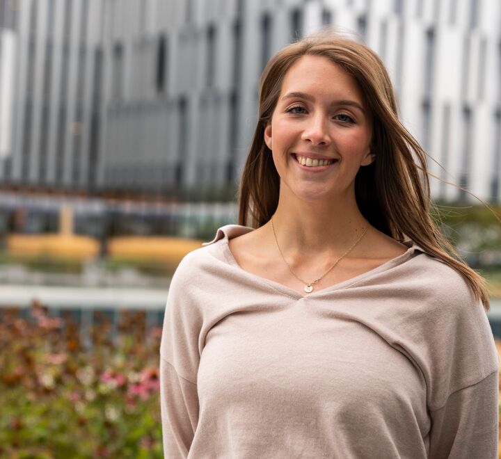 Tidligere student Nanna Kvannes