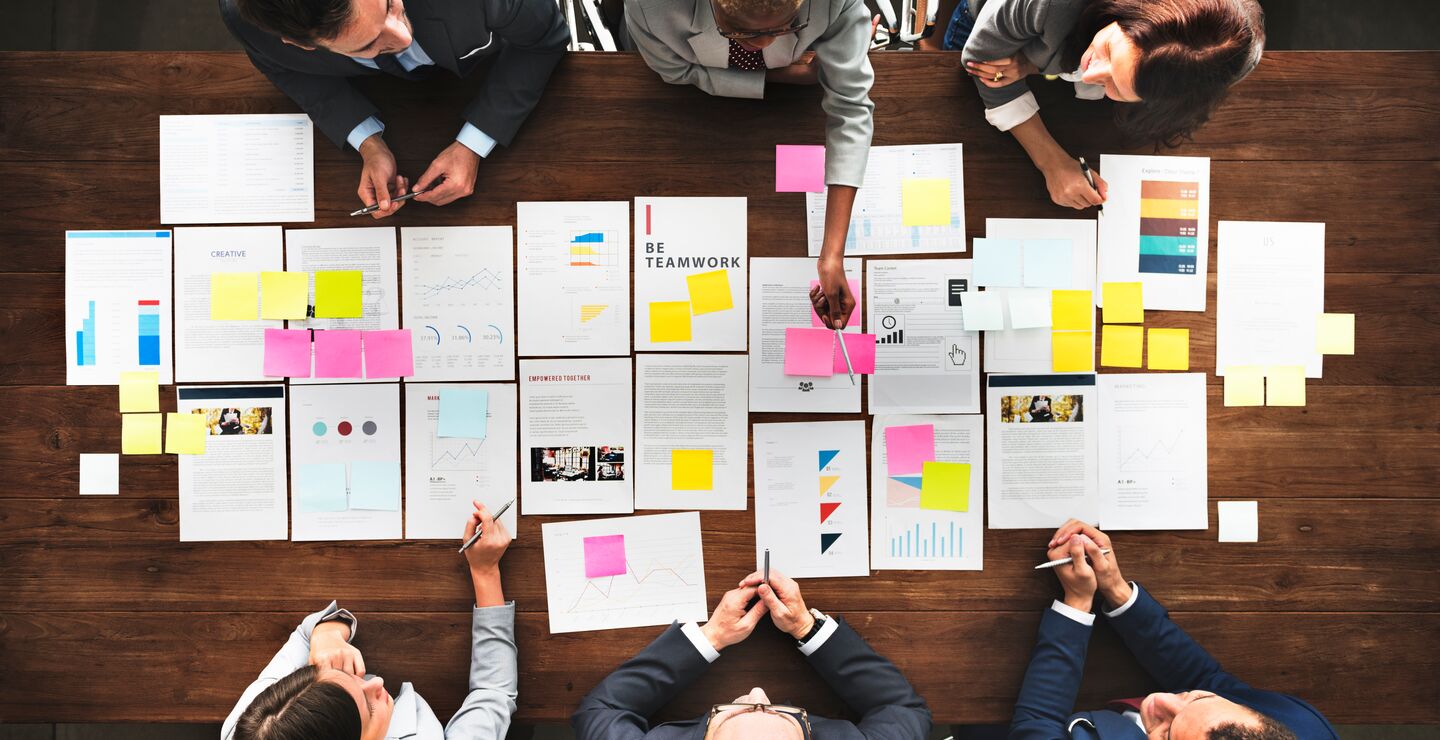Modern Team Meeting 