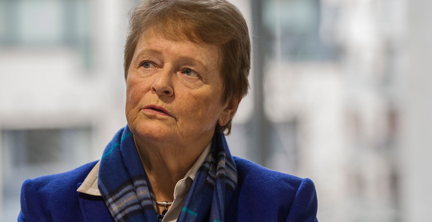 Det manglet ikke på advarsler om at verden kunne rammes av en pandemi, blant annet fra Gro Harlem Brundtland, som ledet et arbeid om temaet for Verdensbanken og WHO. (Bildet er fra da hun gjestet Åpent Forum på BI med Gudmund Hernes.)