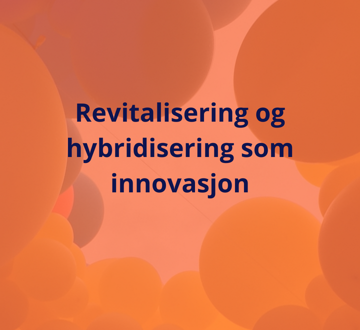 Oransje ballonger med årets tema som tittel