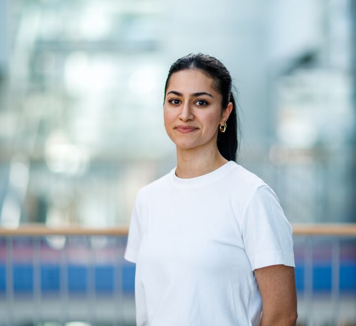 Image of Roya Esfandiari