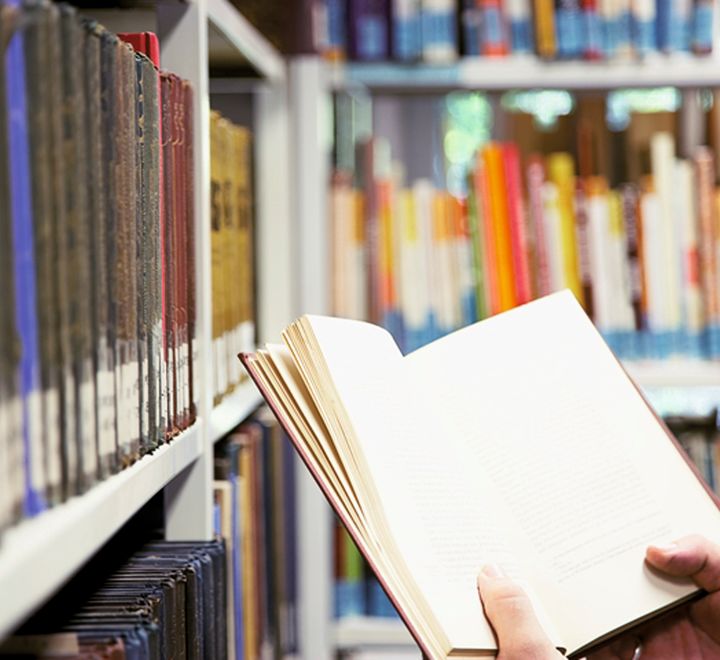 Bøkene kan ikke bare finnes på papir, men vi trenger digitalalisering av bok og bibliotek