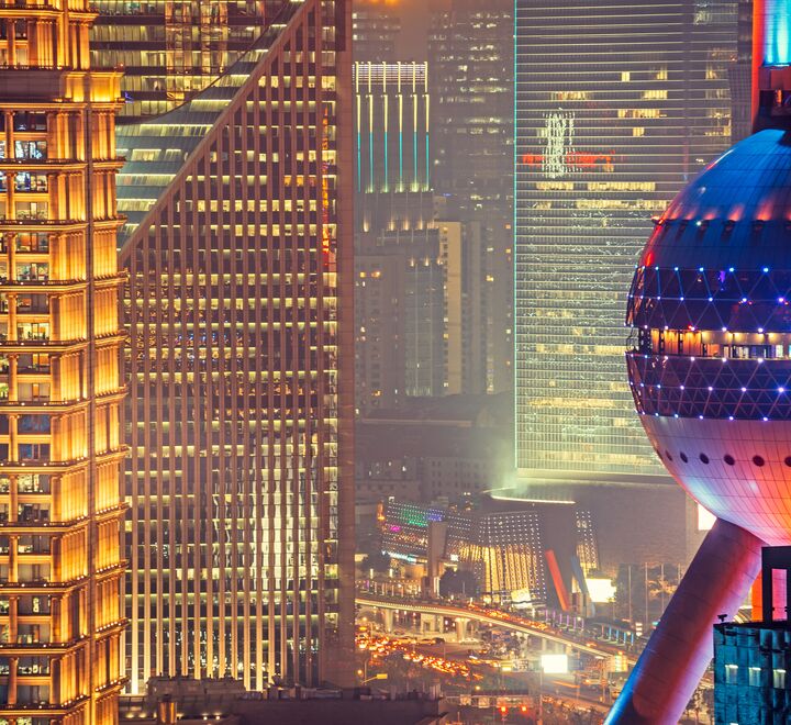 Kinesere har blitt mer aktive med å kjøpe opp bedrifter i utlandet som ligger langt fremme teknologisk, skriver Arne Jon Isachsen (illustrasjonsfoto fra Shanghai). 