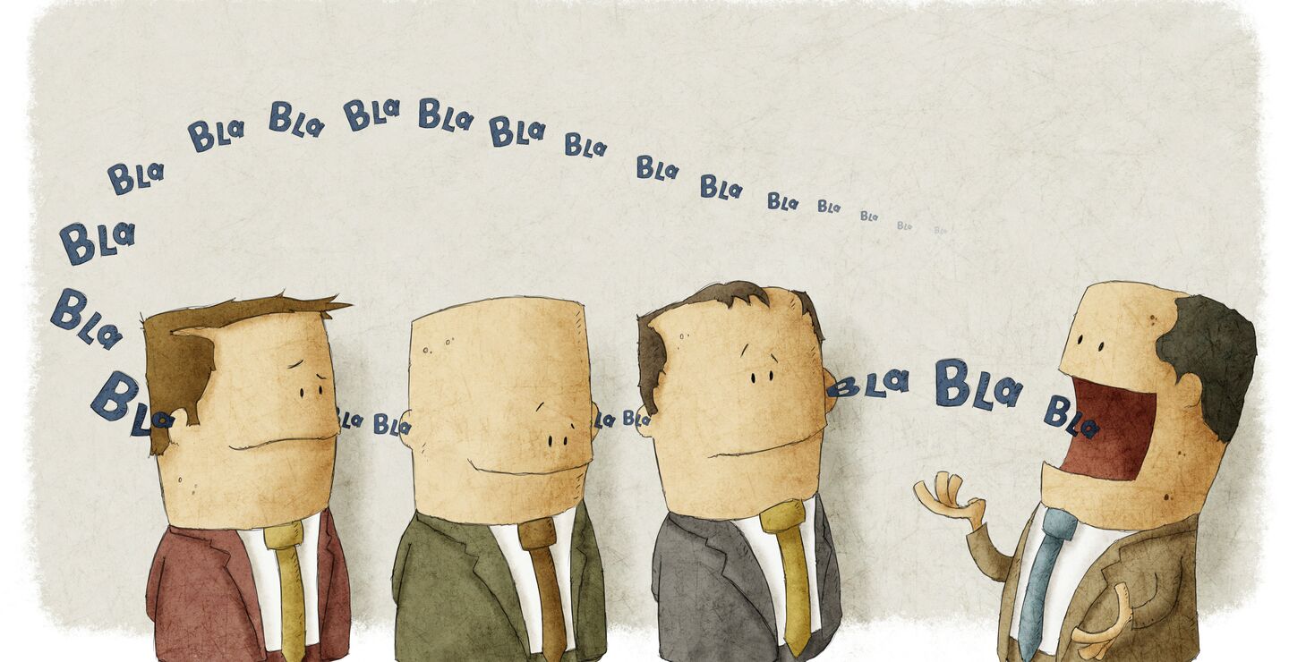 Folk med makt kan bli fristet til å gjøre kritikkverdige ting. Illustrasjonsbilde av en leder som babler mot sine ansatte.