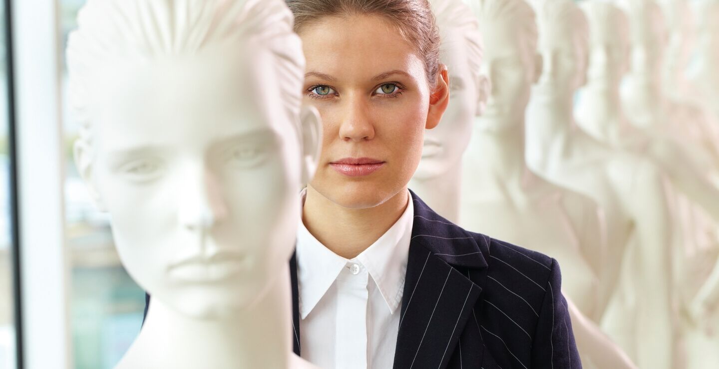 Ikke alle som blir ledere, har kompetanse i ledelse. Hva gjør du da? Frode Solberg gir sju råd som øker sannsynligheten for å lykkes som leder (illustrasjonsfoto av leder).