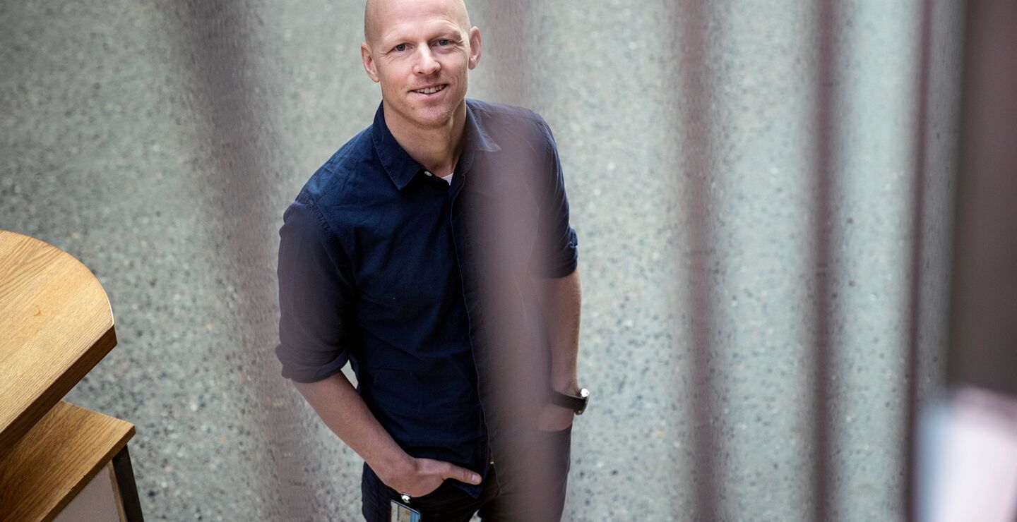 Skaper bistand økt korrupsjon? Ikke nødvendigvis, beroliger Jørgen Juel Andersen (bildet). 