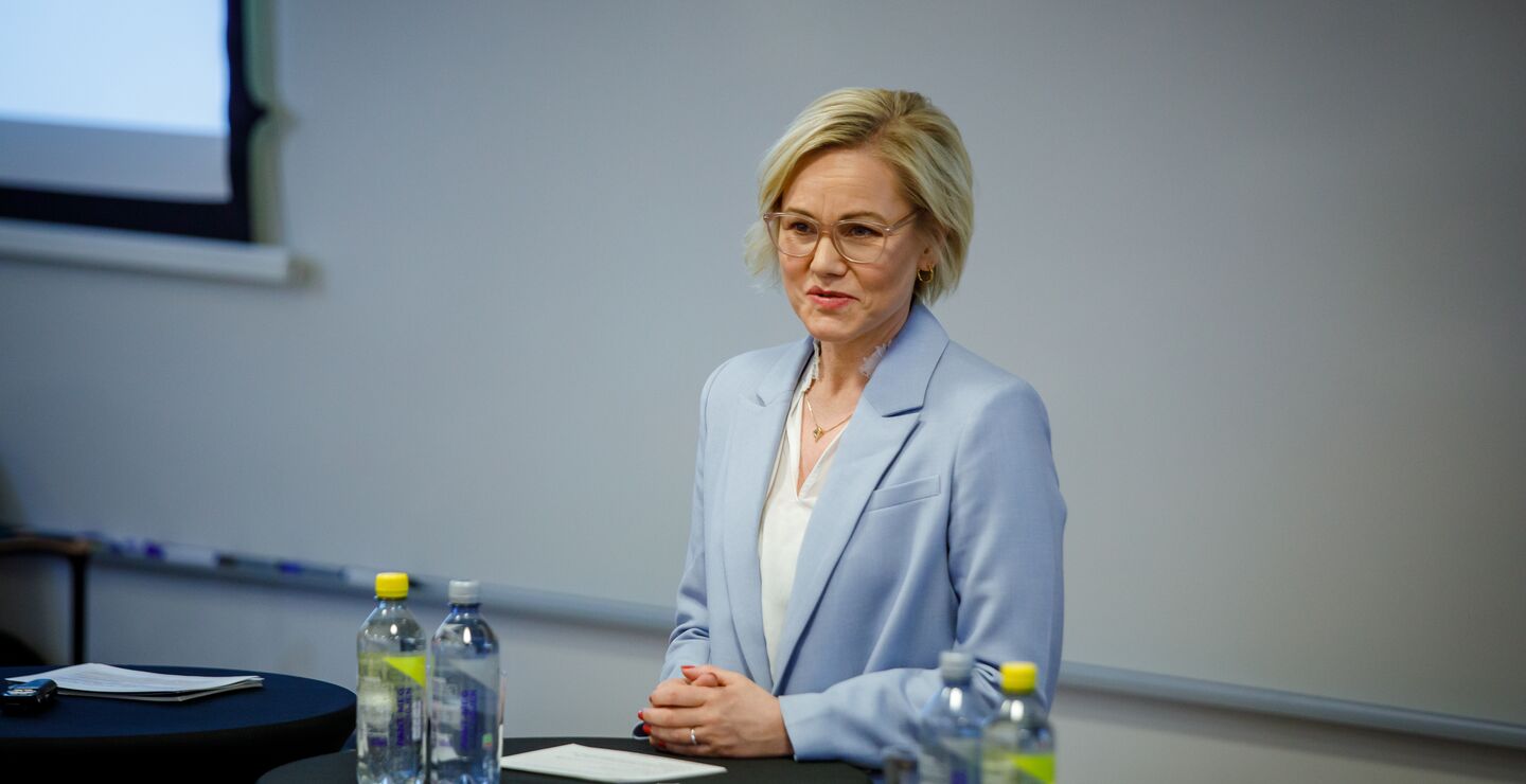 Bes&oslash;k av Helseminister - Topplederprogrammet for helsetjenesten 20