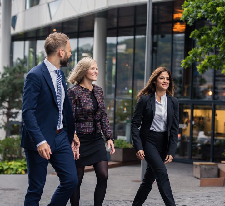 It is well known that satisfaction with pay is all about comparatives and not absolutes: that is, not how much you receive but how much you receive relative to your comparison group. (illustration photo of an executive group)