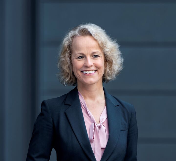 Carine Smith Ihenacho 