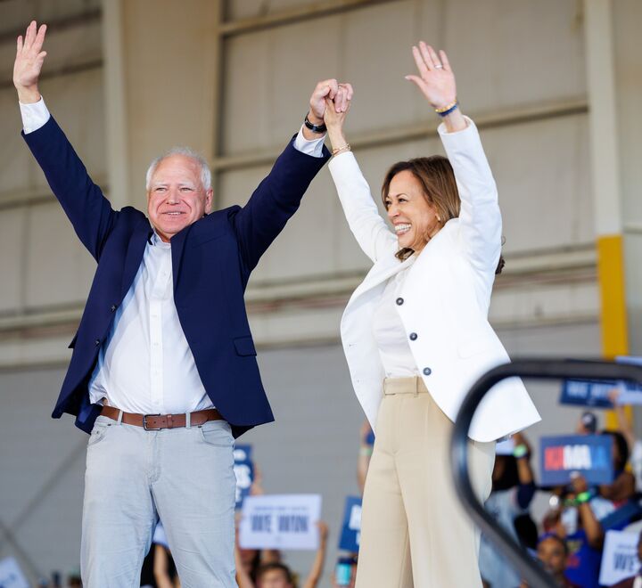Presidentkandidat Kamala Harris og visepresidentkandidat Tim Walz