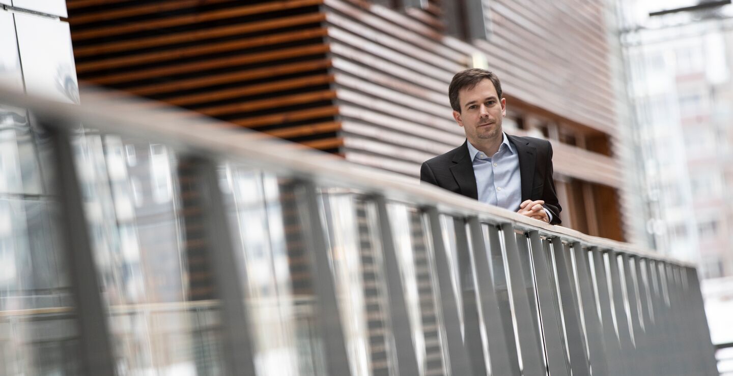 Assistant Professor Simon Galle