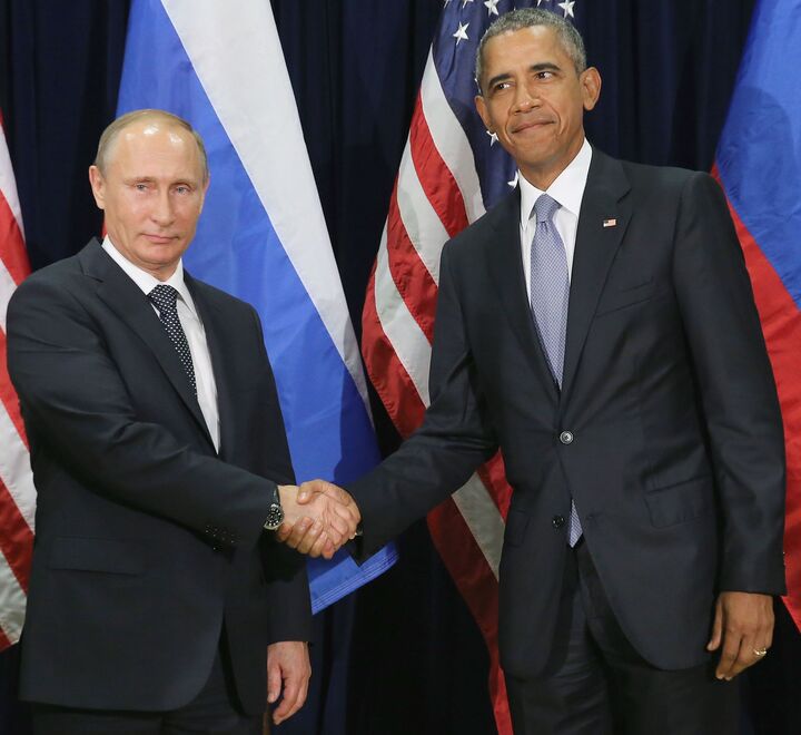 Russian President Valdimir Putin (L) and U.S. President Barack Obama shake hands before the start of a bilateral meeting at the United Nations headquarters September 28, 2015 in New York City.