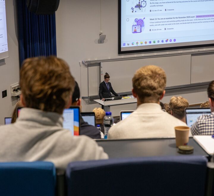 Studenter i forelesning ved Handelshøyskolen BI