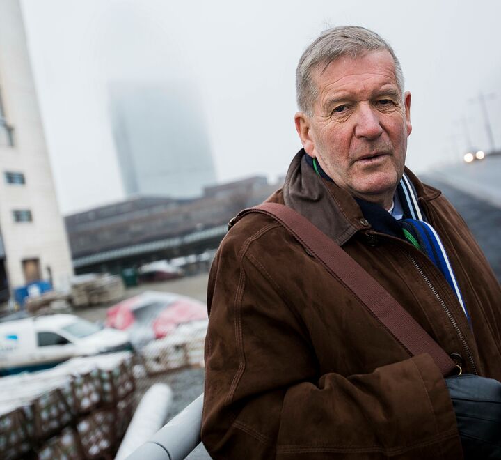 Professor emeritus, Øystein Noreng (bildet) uttaler seg om Norges internasjonale forpliktelser gjennom EØS og kraftkontraktene.