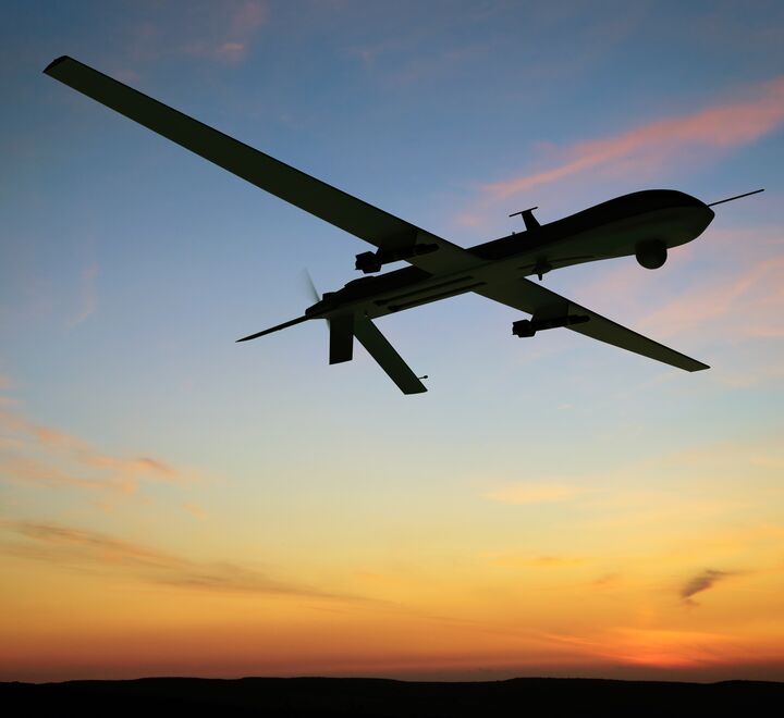 Flyskam? Et dårlig og lite hyggelig virkemiddel. Sats heller på ny teknologi, sier professor Knut Anton Mork. (Illustrasjonsfoto av fly)