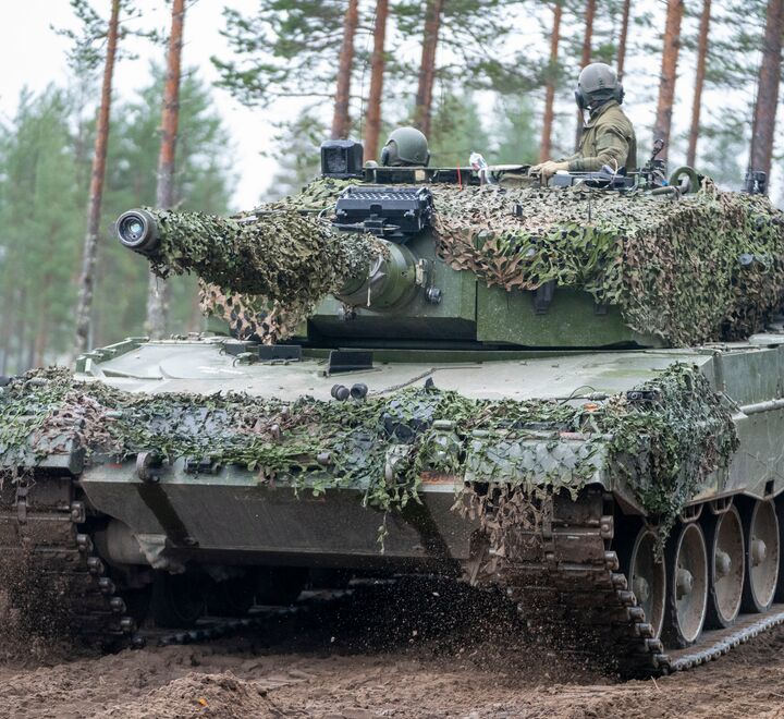 Stridsvogn ved Rena leir