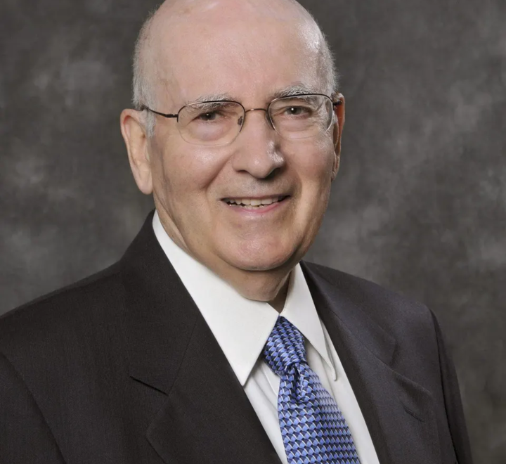  Philip Kotler