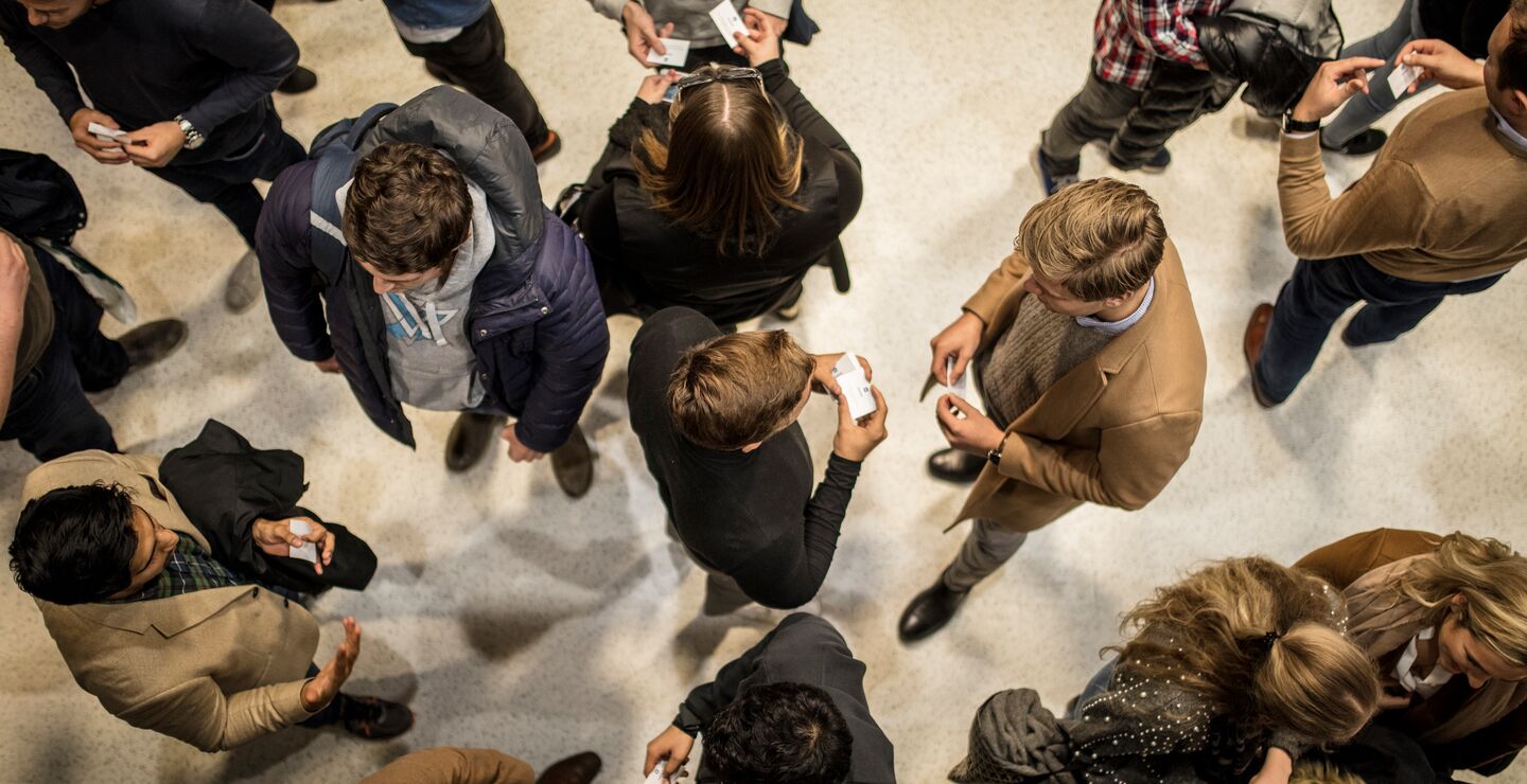 Gi ansatte permisjon til å føde nye bedrifter, foreslår Amir Sasson og Espen Andersen. Det gir større kraft på nyetableringer. (Illustrasjonsbilde fra idéverksted).