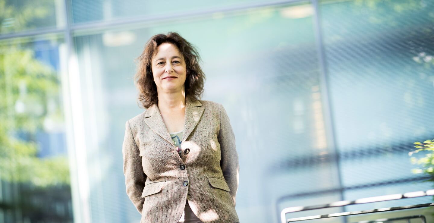 Kontorer blir ikke overflødige. Men må endres for å støtte opp under arbeid og ledelse i en digital tidsalder, sier Donatella De Paoli