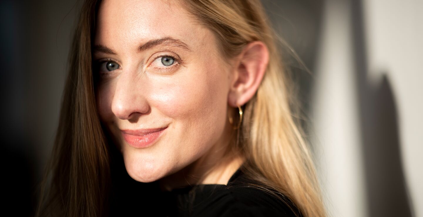 N&aelig;rbilde av ansiktet til Rita Haugeland