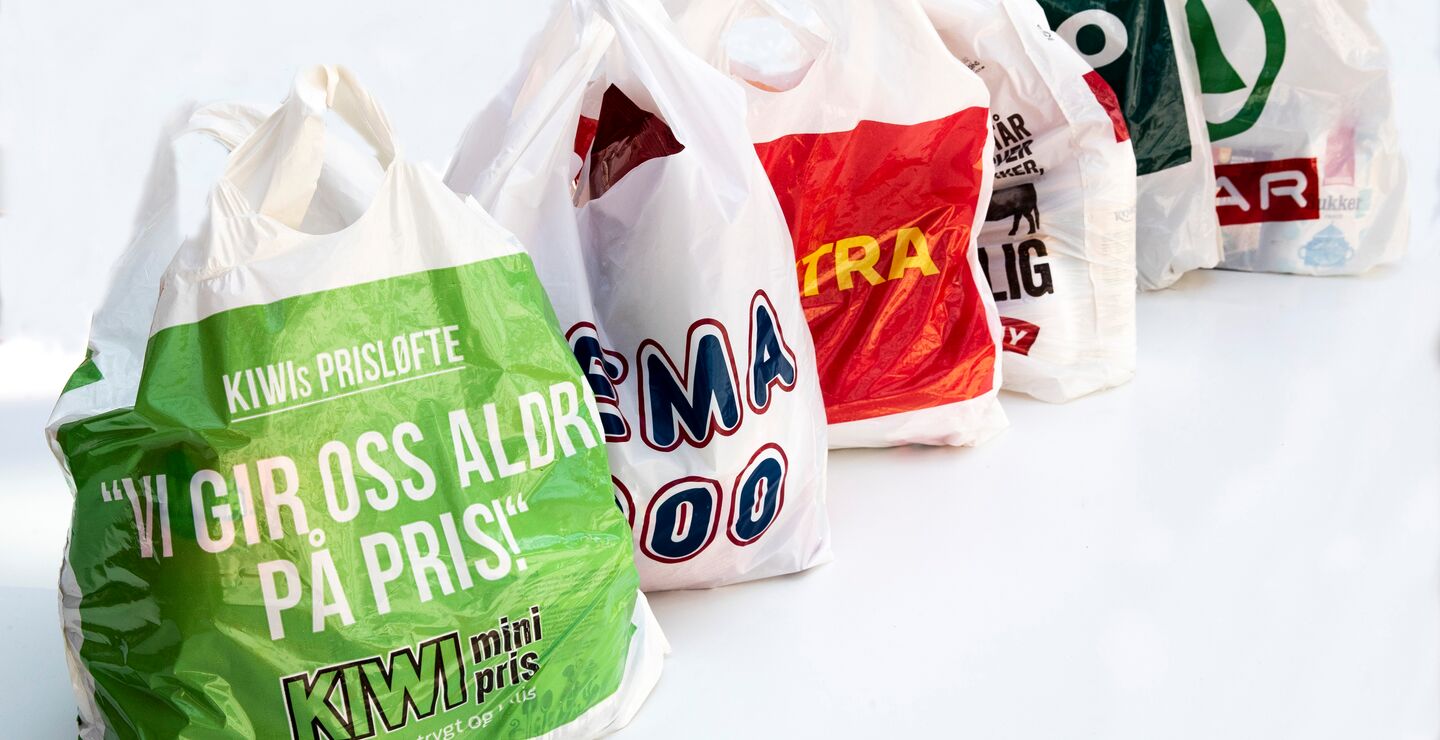 Handleposer fra noen av de største dagligvarekjedene.