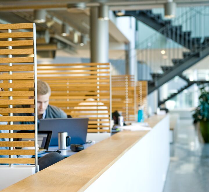 Students studying at BI Campus Oslo