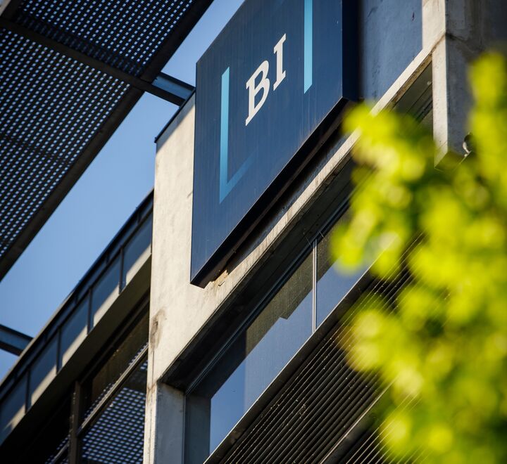 The logo of BI on Campus Oslo