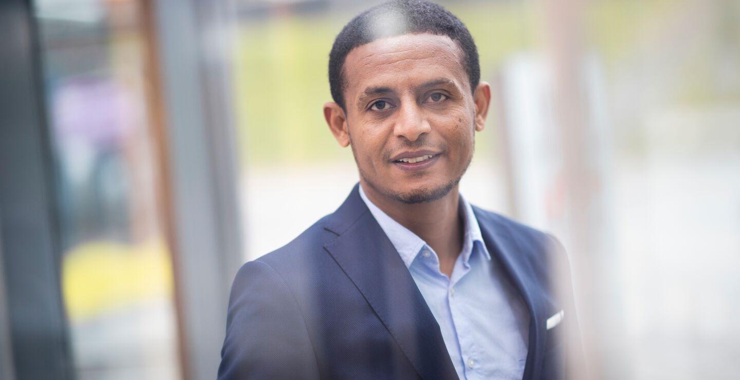 Samson Yoseph Esayas