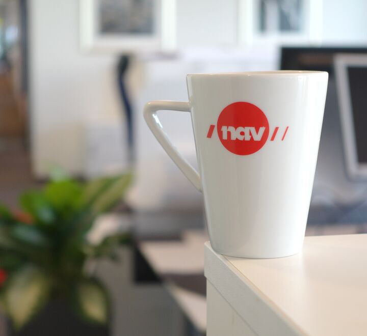Kaffekopp med NAV-logo