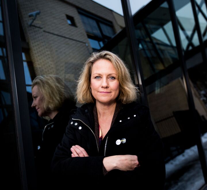 research evidence can support leaders and managers in making better informed decisions and move them away from decision making based on prejudice, personal preferences, or unanalysed experience, says Laura E. M. Traavik (picture).