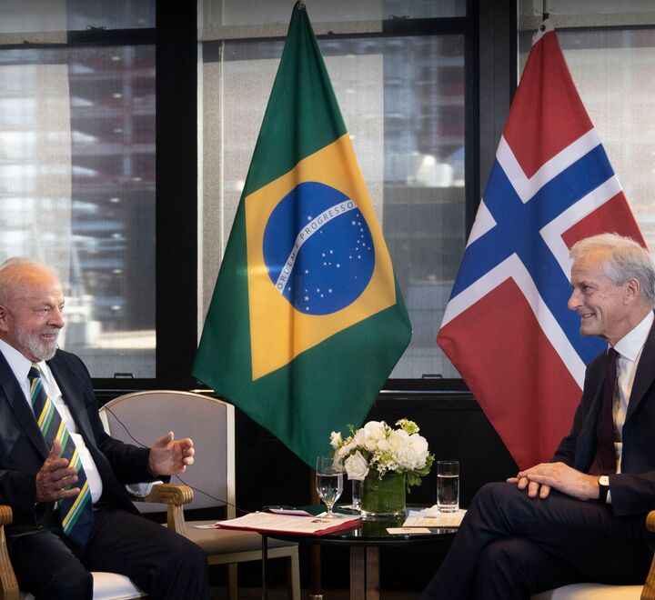 Norges statsminister Jonas Gahr Støre sammen med Brazils president Luiz Inácio Lula da Silva