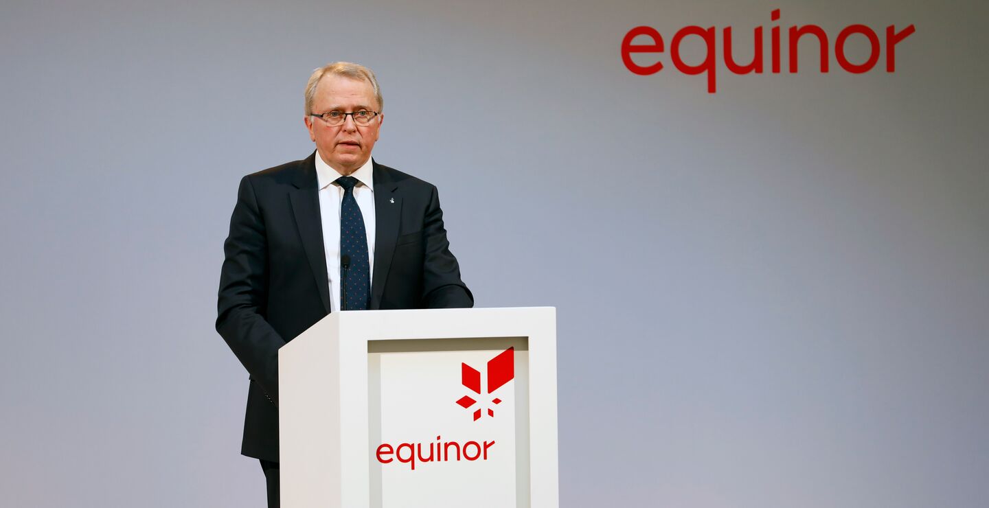 Hensikten med privatiseringen og børsnoteringen av Statoil, var å bygge opp under satsingen utenlands. Norsk sokkel ble den gang ansett som lite lovende. Slik skulle det ikke gå. Norsk sokkel fikk nytt liv, skriver Øystein Noreng. (Her bilde av  CEO Eldar Sætre i Equinor. Foto: Arne Reidar Mortensen, Equinor.)