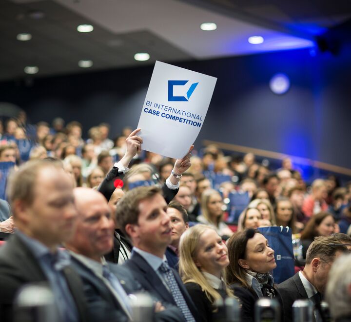 Picture of an auditorium full of people