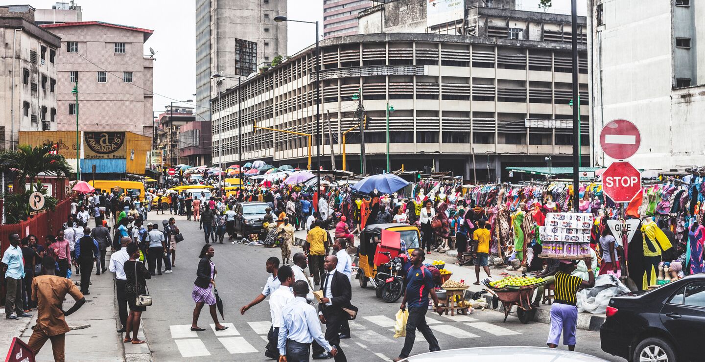 Travel gate i downtown Lagos