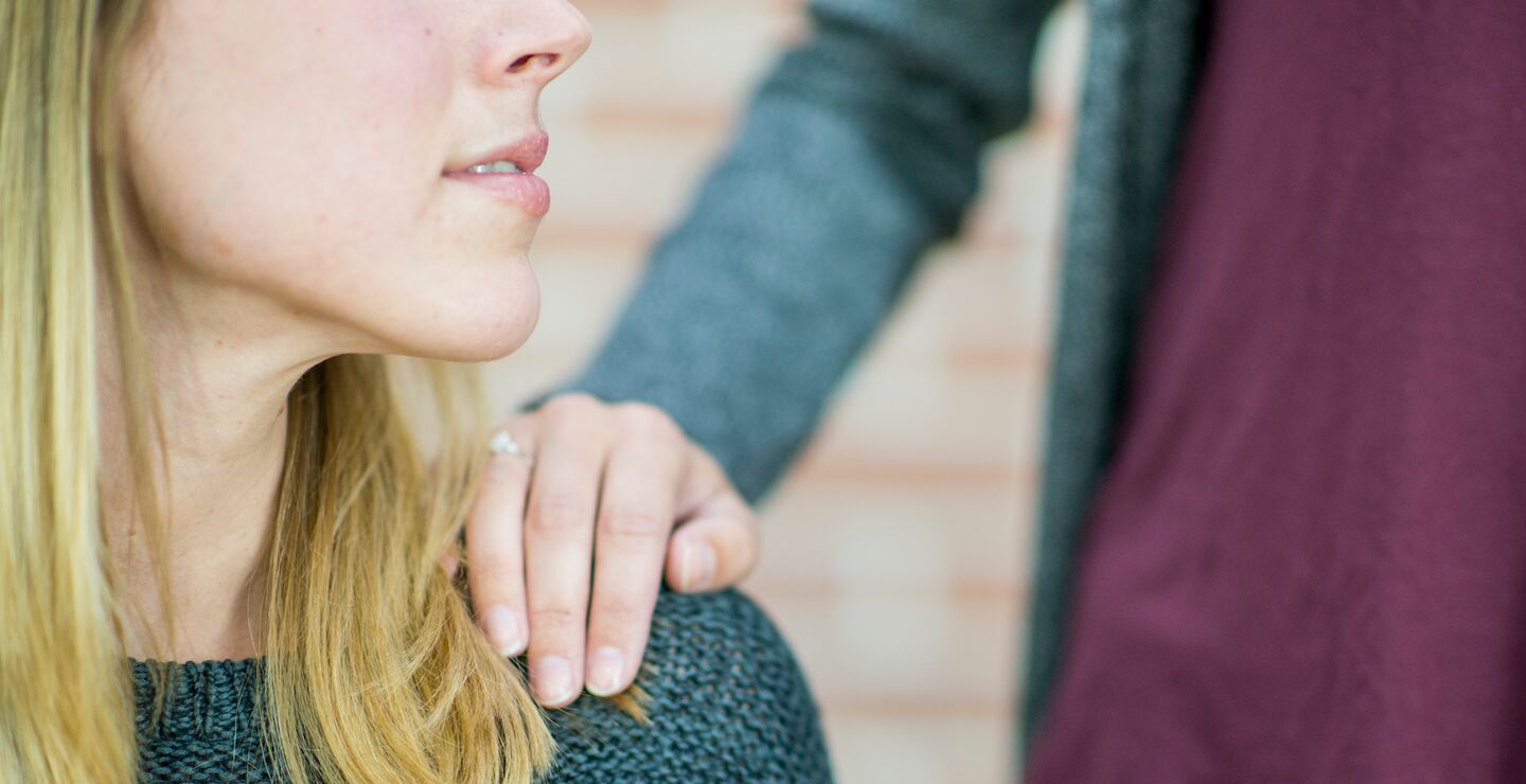 Mange av oss har problemer med å uttrykke følelser på jobb. Hvordan kan vi som ledere eller kolleger spille hverandre gode på dette?