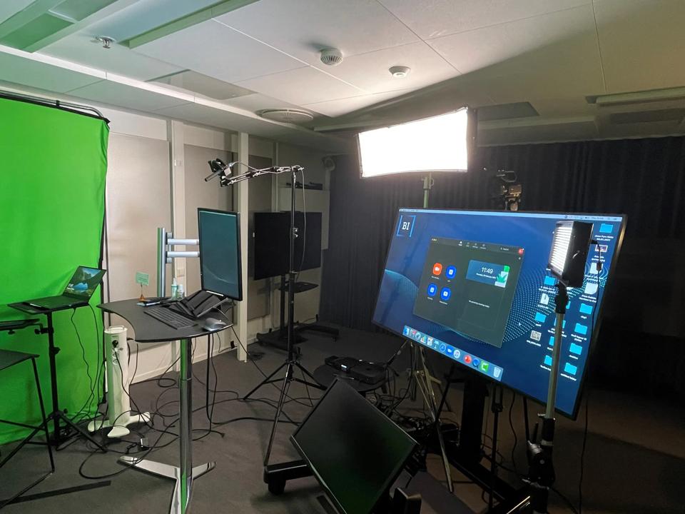 Studio 