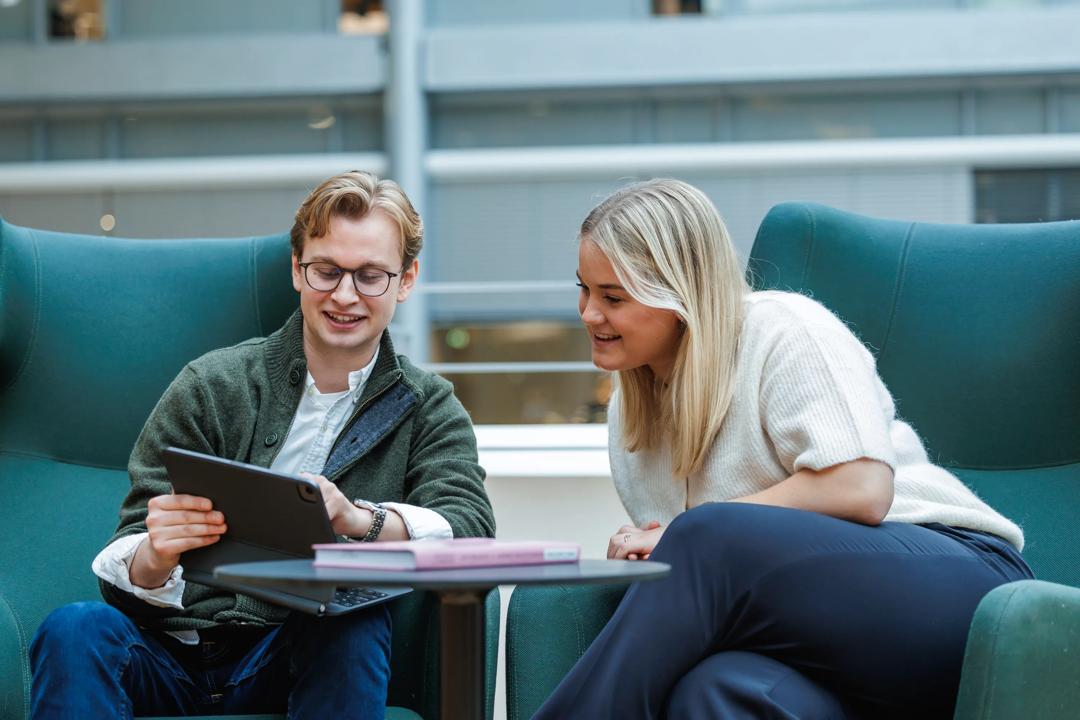 Studenter ved campus Oslo