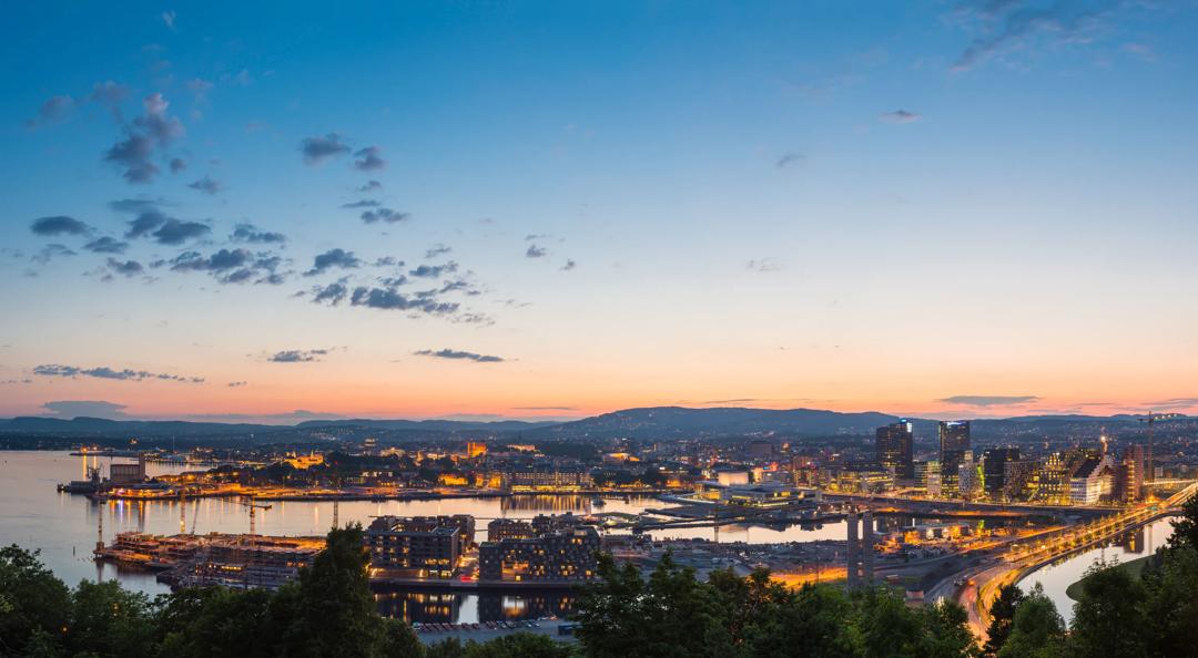 Oslo by night.