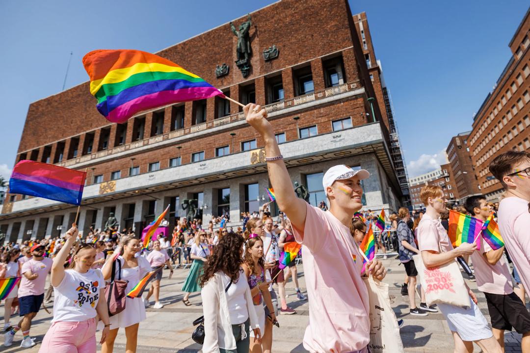 Pride-paraden 2023 fra folkemengden