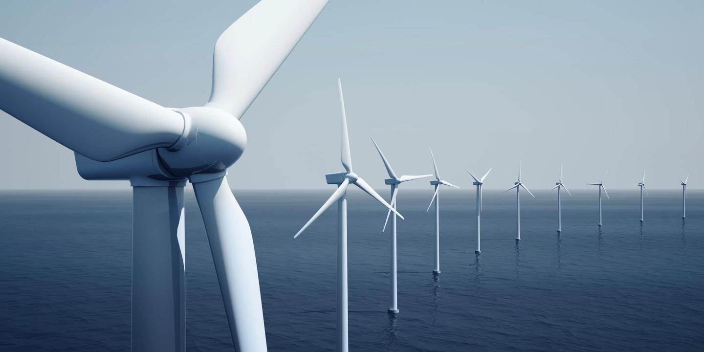 Norge kan ta en ledende posisjon innen offshore vindkraft med utgangspunkt i vår unike kompetanse på flytende olje og gassinstallasjoner, skriver Randi Lunnan, Jn Lereim og Martin Smestad Foss. 