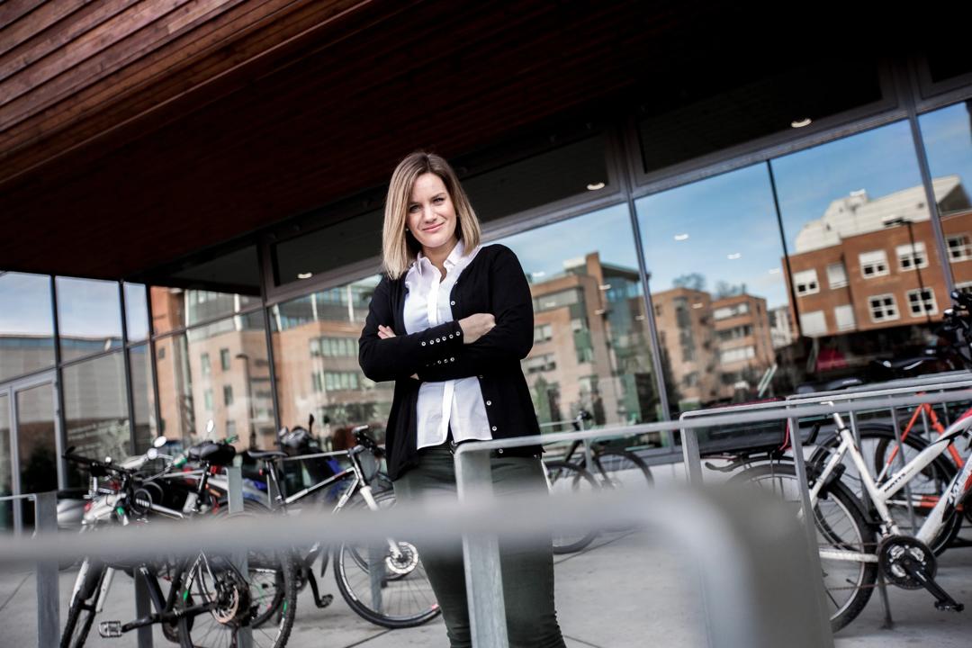 Linda Rademaker (picture) has been an assistant professor at BI since 2015. Although she has always been ambitious, it wasn’t always clear that research would be her outlet. 