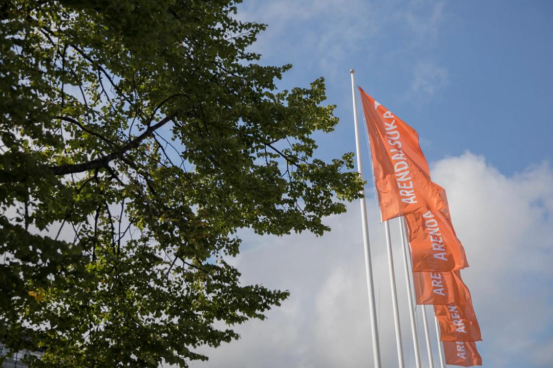 Arendalsuka oransje flagg
